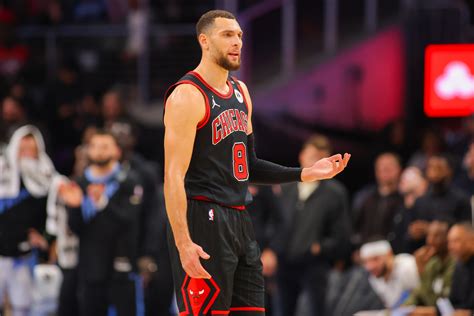 Zach LaVine injury update for Monday, December 30 at Hornets