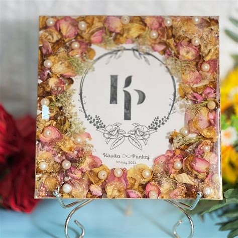 Resin Couple Names & Wedding Date Preservation Frame – ClassyArtZ.com