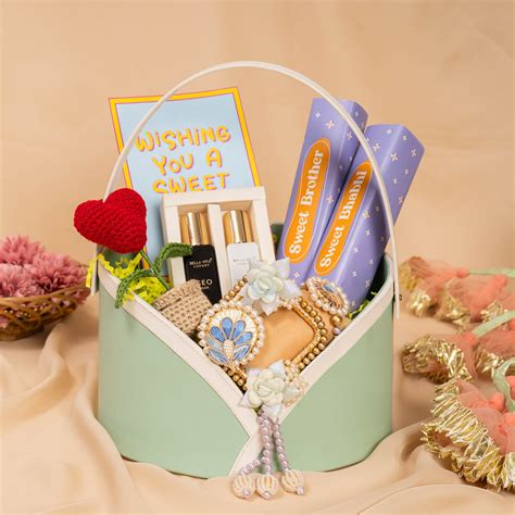Sacred Rakhi Duo Gift Set for Bhaiya Bhabhi Online| The Zappy Box