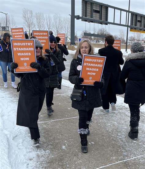 Teamster Flight Attendants Vote Down Sun Country Tentative Agreement ...
