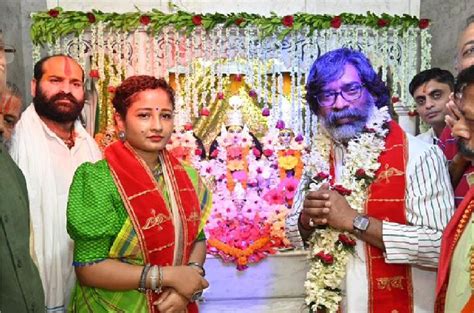 श्री राम जानकी तपोवन मंदिर के नवनिर्माण के लिए भूमि पूजन कार्यक्रम में ...