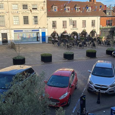 THE ROSE & CROWN (Warwick) - B&B Reviews, Photos, Rate Comparison ...