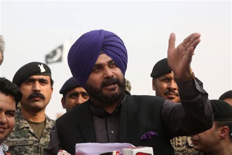 BJP activist requests Navjot Singh Sidhu to help release Mumbai techie ...