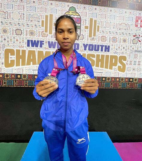 Weightlifter Preetismita Creates World Record At World Youth ...