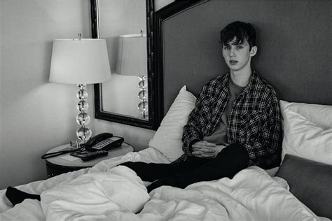 Troye Sivan is going to “leak” his new music – HERO