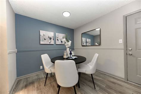 View Photos & Take A Virtual Tour | Emerson at Harding