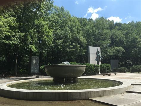 Theodore Roosevelt Island in Arlington, Virginia - Kid-friendly ...