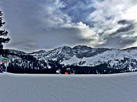 Grungy Slopes | GOLDMINER'S DAUGHTER LODGE - Alta, Utah — Grungy Gentleman