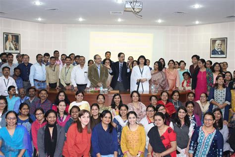 DG-ICMR visited NARI,Pune. | Indian Council of Medical Research ...