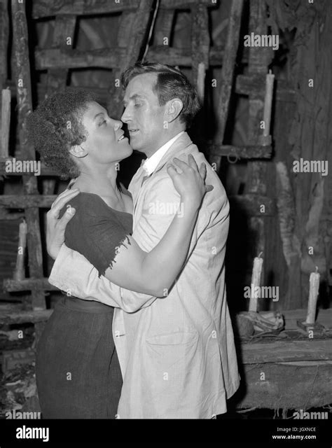 Edgar wreford hi-res stock photography and images - Alamy