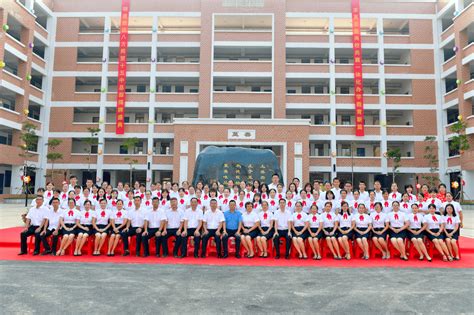 柳州高中2018级班主任团队介绍（1）_教育