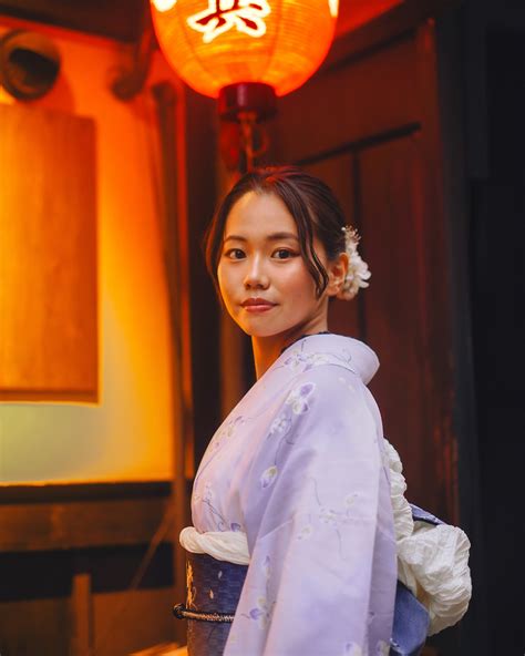 Chris Sinisterra | Kyoto🇯🇵 | POV: You move to Japan to Take photos 📸🇯🇵 . . . 📸 @chris_rfo ...