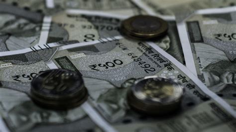 What is Rupee Cost Averaging and How It Works – Forbes Advisor INDIA