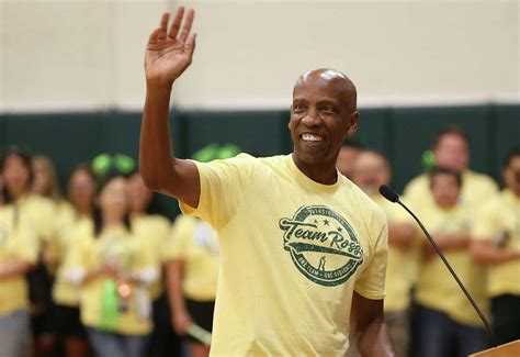 TASB to honor Northside ISD board President Bobby Blount