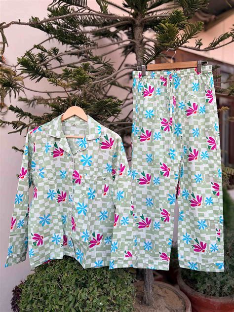 Retro Floral Gingham cotton Pjs set – Kantha & Fabric