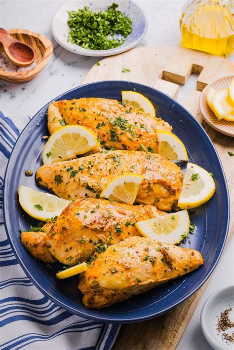 Baked Greek Yogurt Marinated Chicken Breasts (Super Juicy!) - Hannah ...