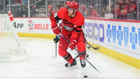 Andrew Copp returns to Winnipeg as one of Detroit Red Wings' leaders