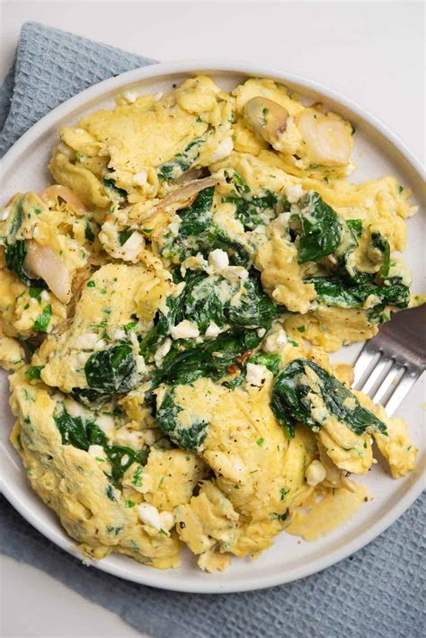 Spinach Scrambled Eggs With Feta - Real Greek Recipes