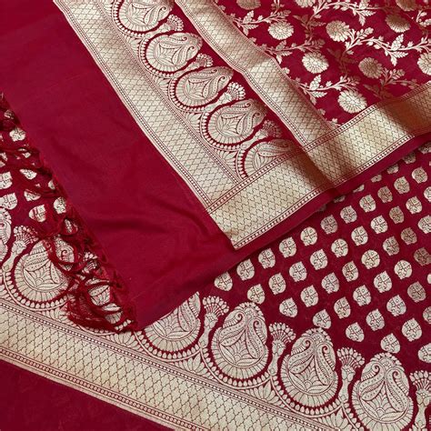 Maroon Gumbad Buti Katan Silk Banarasi Suit – Mohsin Textiles