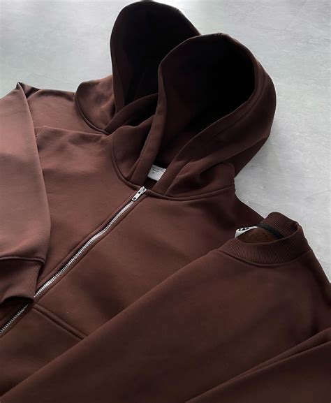 380 GSM Brown Zip Hoodie – Freeze Studios