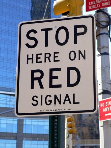 Local Red Sign 的图像结果