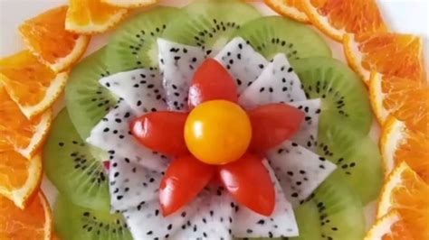 椰树水果拼盘怎么做_椰树水果拼盘的做法_豆果美食