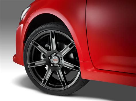 2014 Scion tC, iQ Pricing Revealed - autoevolution