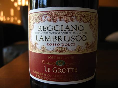 Reggiano Lambrusco Le Grotte | Sparkling Red Wine