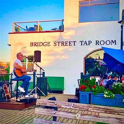 Bridge Street Tap Room | Charlevoix MI