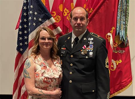 Highly decorated EOD technician retires from elite unit after ...