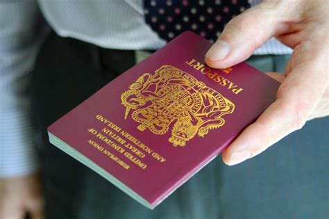 西班牙留学护照有哪些要求？办理护照需要多少钱-格理昂移民