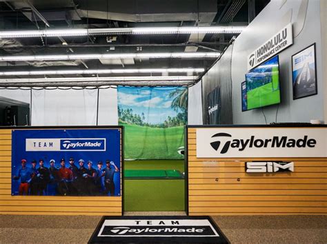 Honolulu Superstore — Roger Dunn Golf Hawaii