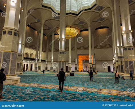 The Greatest Mosque in Algeria Editorial Image - Image of religion, alger: 257347790