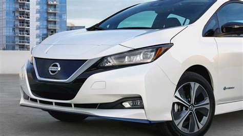 2019 Nissan Leaf Plus vs Leaf: A first look at the differences