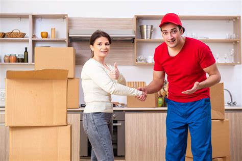 How Much Do You Tip Furniture Delivery | Storables
