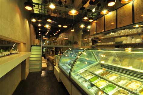 天津简单味道冰淇淋店|空间|室内设计|魔方BoX - 原创作品 - 站酷 (ZCOOL)