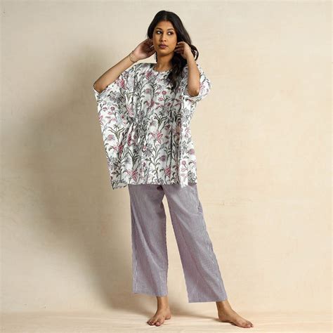 Hand Block Printed Cotton Kaftan & Pyjama Night Suit Set