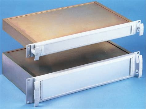 M5920025 METCASE | METCASE, 2U, 19-Inch Rack Mount Case, METTEC, 88 x ...