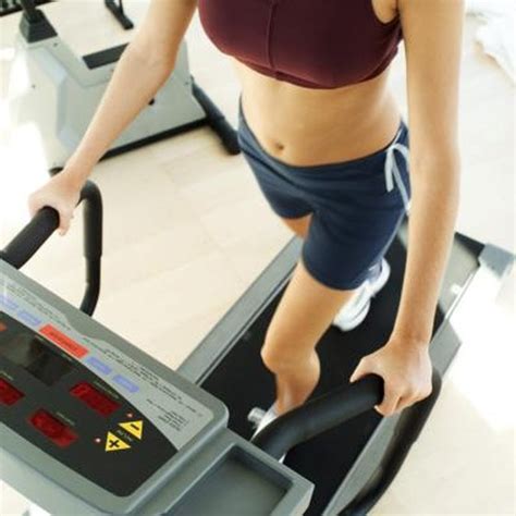 Can You Lose Stomach Fat on a Treadmill? | Healthy Living