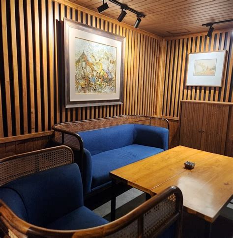 ASTON INN JEMURSARI (Surabaya, Java) - Hotel Reviews, Photos, Rate ...