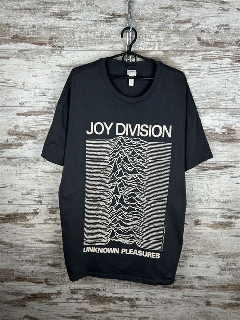 Band Tees × Joy Division × Vintage Mens vintage Joy Division T Shirt ...