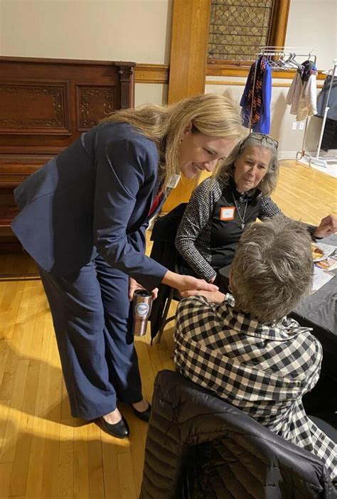 Governor hopeful Kelda Roys visits Marinette - NewsBreak