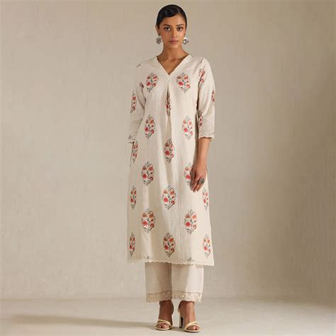 15 Best Summer Kurtas To Grab From Nykaa Fashion | LBB