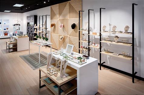 Small Modern Building Store 的图像结果