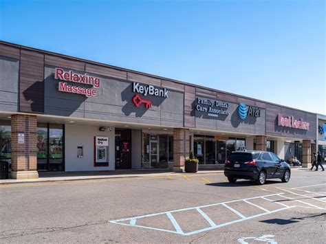 Western Hills Plaza, 6000 Glenway Ave, Cincinnati, OH - MapQuest