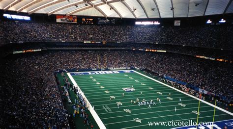 The Silverdome in Pontiac, MI. Former home of the Detroit Lions. Saw ...