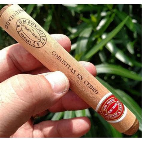 Romeo y Julieta - www.cigarsindia.in
