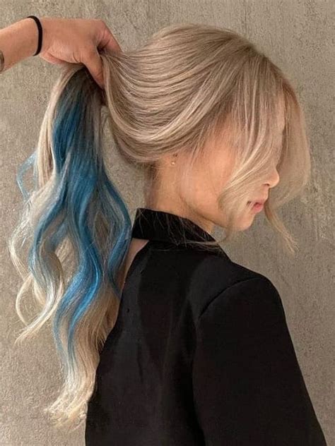 34 Beautiful Two Tone Hair Color Ideas
