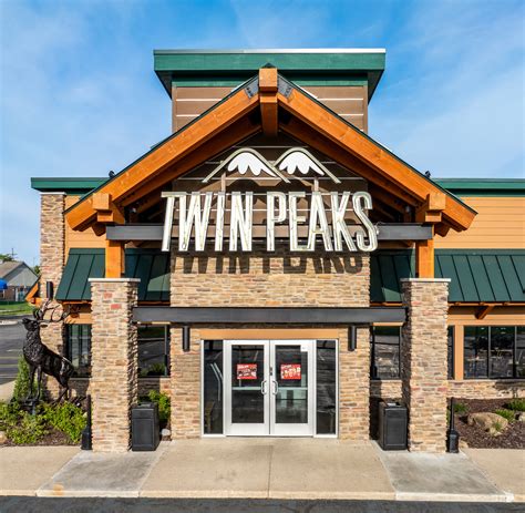 Twin Peaks Restaurant | FAE Development Site