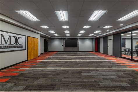 Mid Del Technology Center — Willowbrook